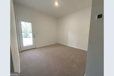 5716 Schelton Place SE, Mableton, GA 30126 - Photo 5