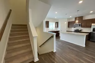 5716 Schelton Pl SE, Mableton, GA 30126 - Photo 9