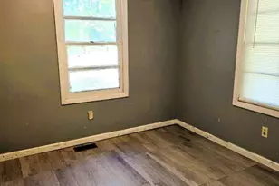 358 Camp Brooklyn Rd, Fitzgerald, GA 31750 - Photo 9