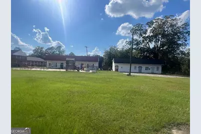 408 N Grant Street #N/A, Fitzgerald, GA 31750 - Photo 1