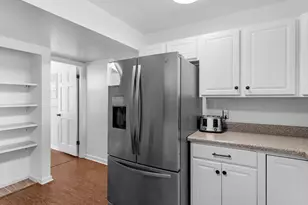 262 Rhodes Dr, Athens, GA 30606 - Photo 9