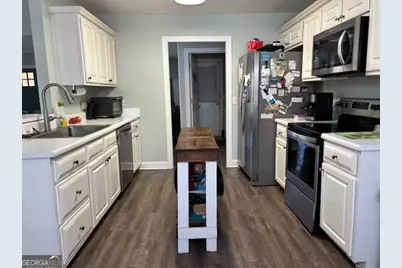 1900 Chatsworth Ct, Statesboro, GA 30461 - Photo 11