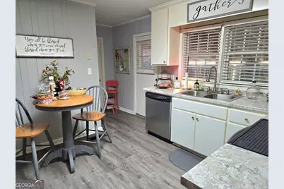 409 W Sultana Drive #5-8, Fitzgerald, GA 31750 - Photo 9