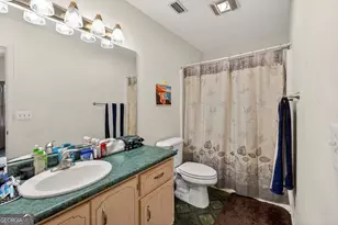 136 Timber Ridge Dr, Brunswick, GA 31525 - Photo 17