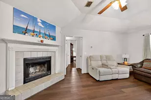 136 Timber Ridge Dr, Brunswick, GA 31525 - Photo 37