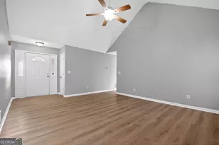 243 Hillandale Dr, Stockbridge, GA 30281 - Photo 3