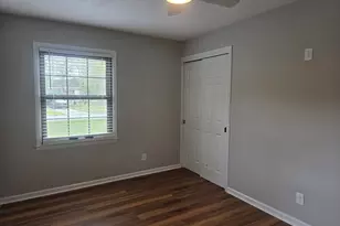 103 W 15th St, Rincon, GA 31326 - Photo 9