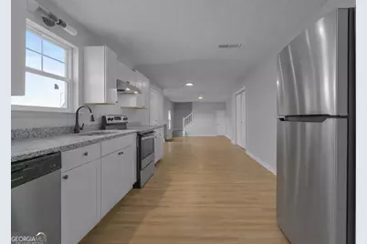 2124 Hairston Creek Parkway, Decatur, GA 30035 - Photo 3