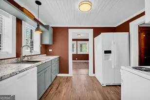 288 S Broad St, Toccoa, GA 30577 - Photo 23