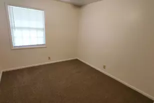 3989 Scott Dr, Forest Park, GA 30297 - Photo 5