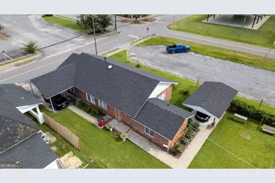 18 S Thomas Street, Baxley, GA 31513 - Photo 5