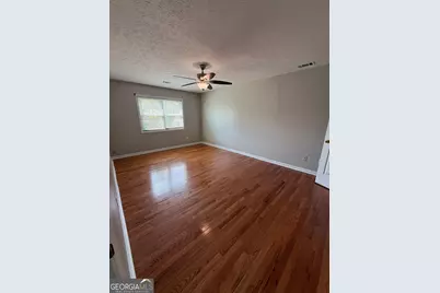 1555 Hardin Avenue, College Park, GA 30337 - Photo 11