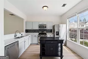 1917 Stancrest Trace NW, Kennesaw, GA 30152 - Photo 7