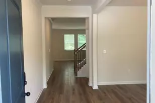 4004 Riverchess Ln, Atlanta, GA 30331 - Photo 5