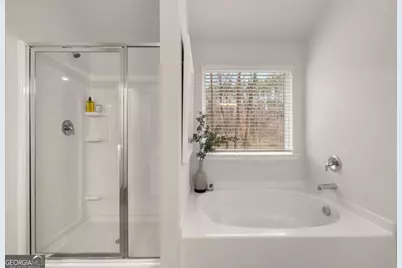 4004 Riverchess Lane, Atlanta, GA 30331 - Photo 19