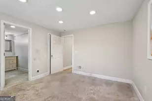 2065 Morehouse Dr NW, Atlanta, GA 30314 - Photo 17