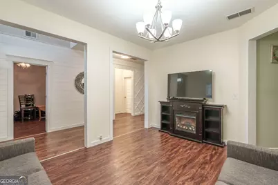 2401 Foxy Drive, Bethlehem, GA 30620 - Photo 9