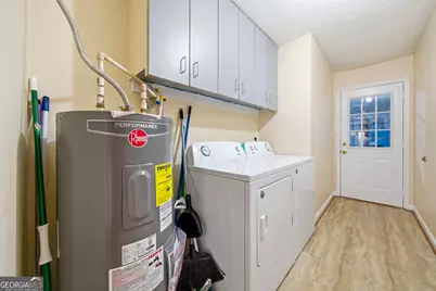 64 Timberland Court, Gay, GA 30218 - Photo 17