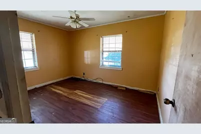 1021 Pearl Avenue S, Douglas, GA 31533 - Photo 5