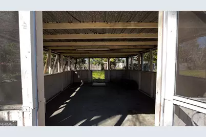 1021 Pearl Avenue S, Douglas, GA 31533 - Photo 9