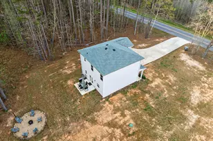 634 Grove St, Barnesville, GA 30204 - Photo 7