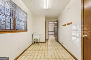 260 White Acres Dr, Stockbridge, GA 30281 - Photo 11