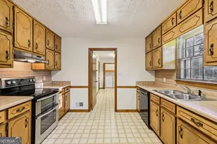 260 White Acres Dr, Stockbridge, GA 30281 - Photo 7