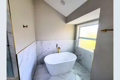 2081 Hunters Ridge Drive, Lawrenceville, GA 30044 - Photo 25