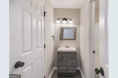 960 N Grand Avenue NW, Atlanta, GA 30318 - Photo 15