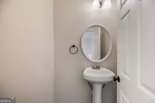 960 N Grand Ave NW, Atlanta, GA 30318 - Photo 13