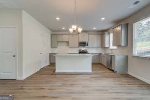 1846 Kingsmere Run Dr, Loganville, GA 30052 - Photo 17