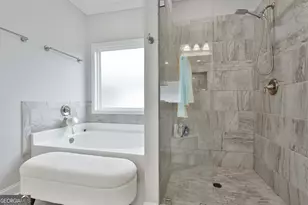 405 Lakeview Way, Lagrange, GA 30241 - Photo 21