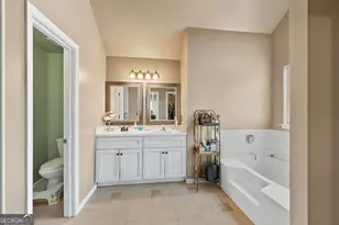 320 Blackwood Ln, Suwanee, GA 30024 - Photo 27