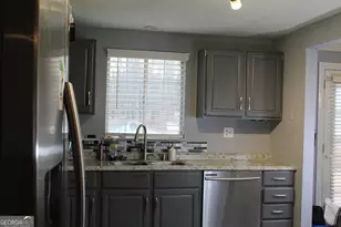 5281 Tasman Trail, Lithonia, GA 30038 - Photo 11