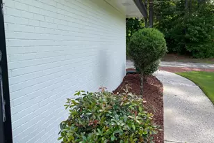 558 Kenwood Rd, Fayetteville, GA 30214 - Photo 3
