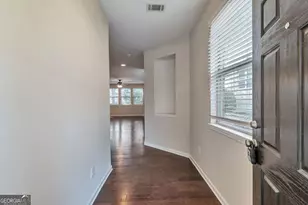 1623 Trailview Way NE, Brookhaven, GA 30329 - Photo 3