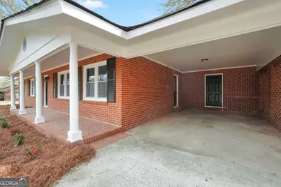 110 Meadow Lane Drive, Griffin, GA 30224 - Photo 5