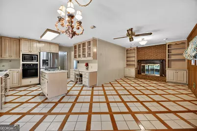 3021 Clairmont Avenue, Macon, GA 31204 - Photo 9