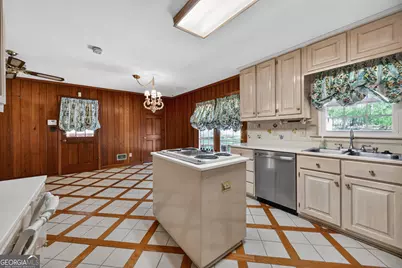 3021 Clairmont Avenue, Macon, GA 31204 - Photo 5