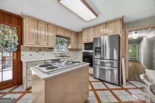 3021 Clairmont Ave, Macon, GA 31204 - Photo 7