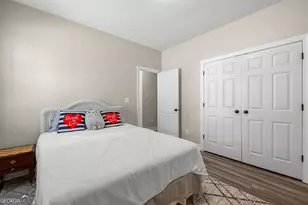 299 Woodlake Dr, Newnan, GA 30265 - Photo 29