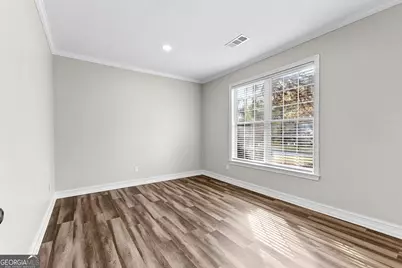 299 Woodlake Drive, Newnan, GA 30265 - Photo 9