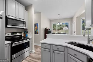 299 Woodlake Dr, Newnan, GA 30265 - Photo 17