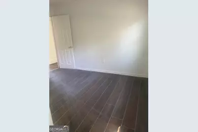 2830 Village Green Drive, Macon, GA 31206 - Photo 7