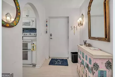 548 Oglethorpe Avenue #11, Saint Simons, GA 31522 - Photo 5