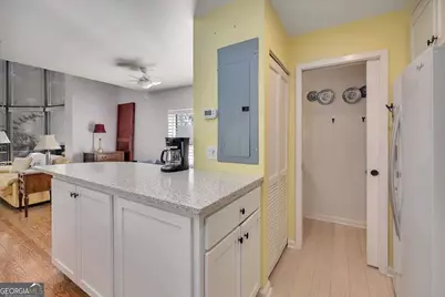 548 Oglethorpe Avenue #11, Saint Simons, GA 31522 - Photo 11