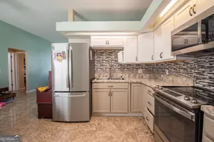 208 McQueen Cir, Saint Marys, GA 31558 - Photo 13