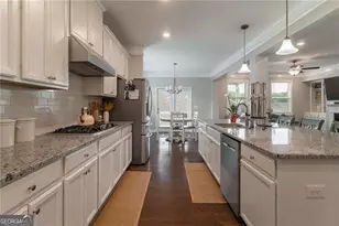 301 Cochin Dr, Woodstock, GA 30188 - Photo 11