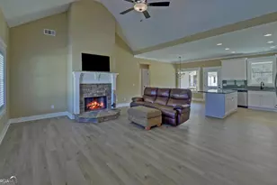 111 Topher St, Hartwell, GA 30643 - Photo 5