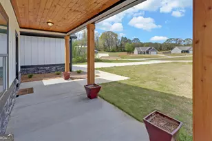 111 Topher St, Hartwell, GA 30643 - Photo 3